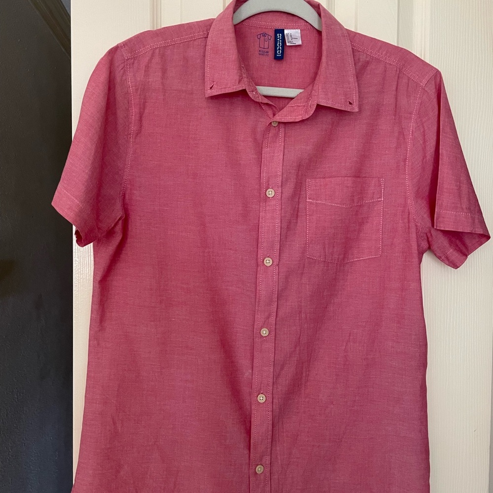 H&M Casual Red Button Down Shirt